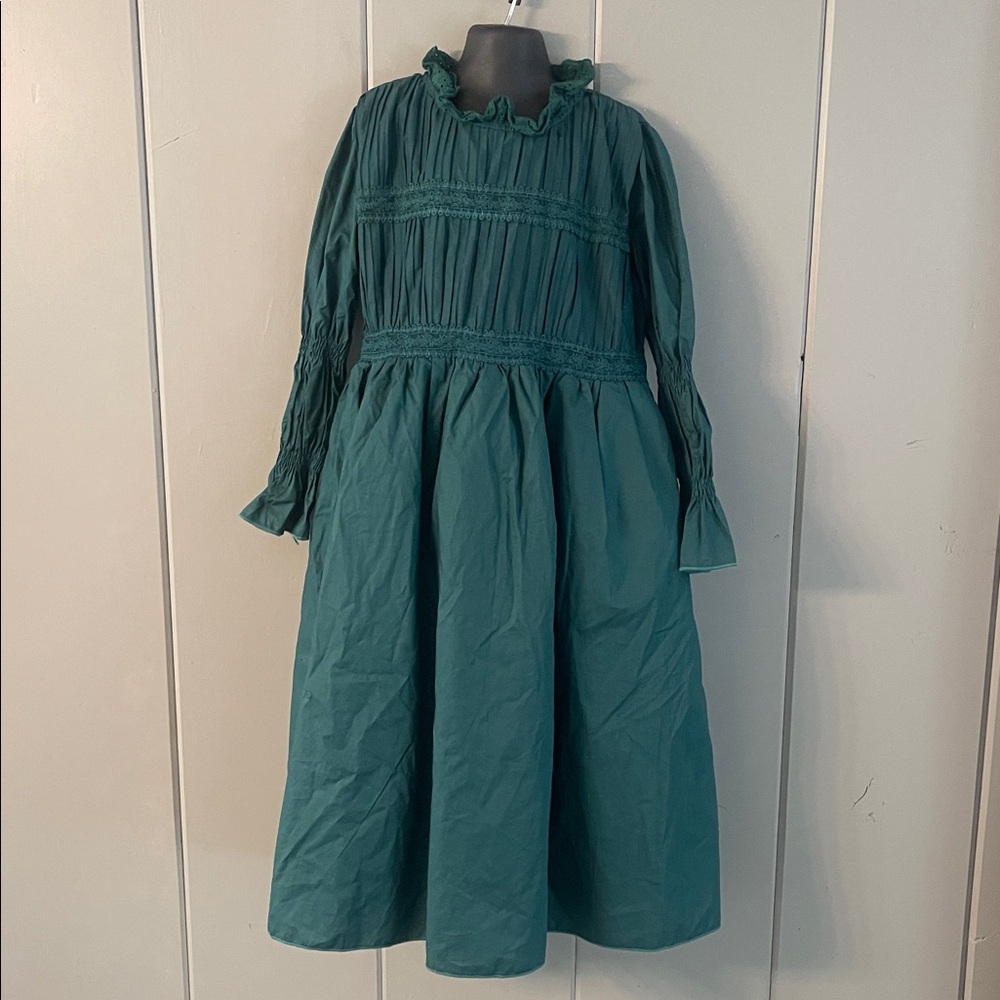 NWT Trish Scully Dress Green Girls 8 Modest Victorian Quiet Luxury Minimalist